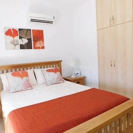 Excellent 2 Bed Apartament *